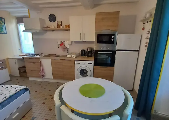 Chez Gibus Апартаменты *